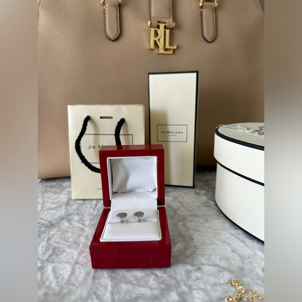 Earring set beautiful used only once